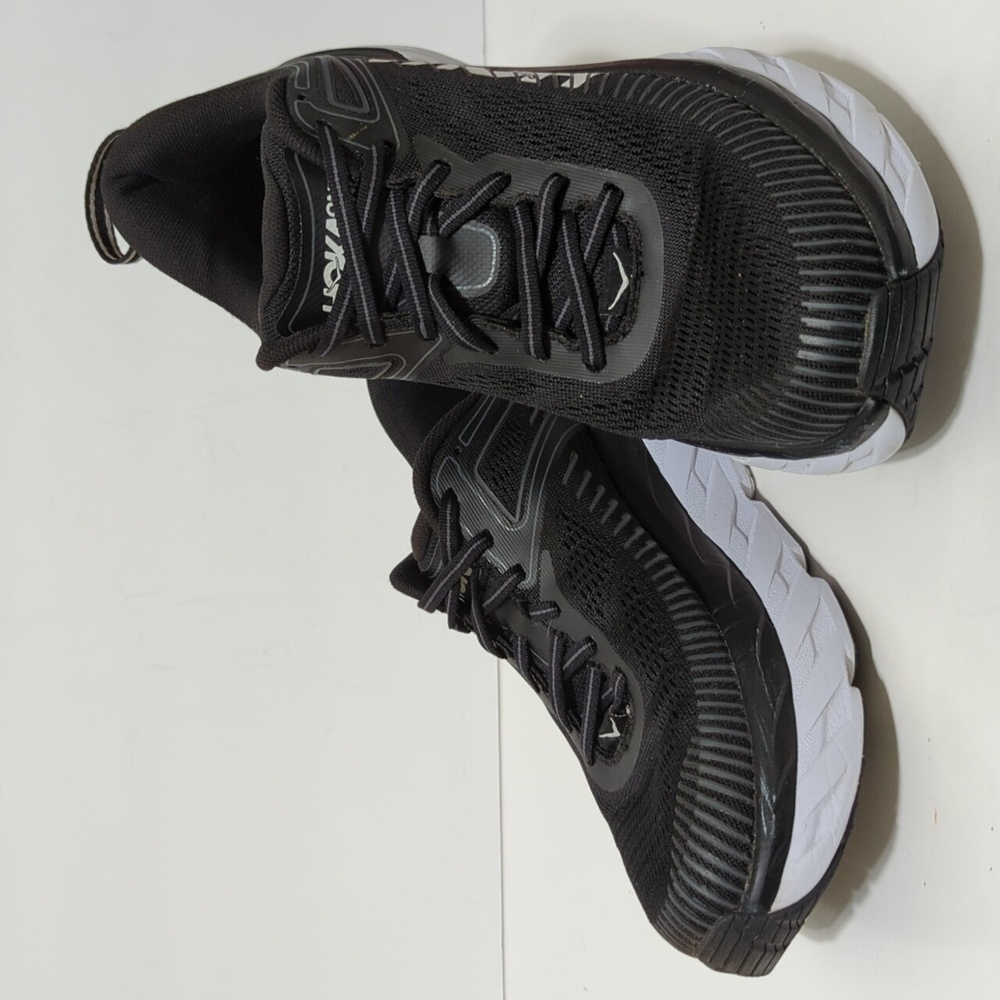 Hoka Bondi 7 woman's size 8.5